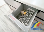 【食器洗浄乾燥機】