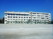 草加市立両新田中学校
