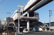 千葉都市モノレール　作草部駅