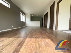 ※以下同社同等仕様施工例　リビング