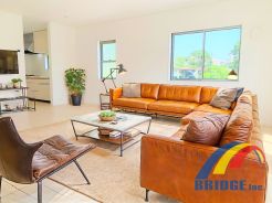 明るく心地よい風が通り抜けるリビング