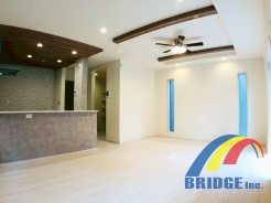 明るく心地よい風が通り抜けるリビング