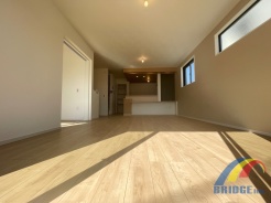 1号棟 リビング
以下同社同等仕様施工例
