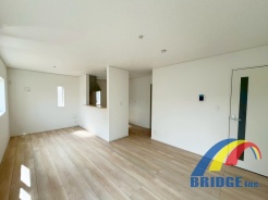 笑顔が増える家族憩い空間
同社同等仕様施工例