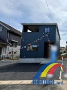 3号棟 駐車2台可能で、明るい南向きの広々お庭付き。
アウトドア、趣味スペースに最適空間。
またくつろぎスペース、和室も付いています。
是非、八街市内で新築一戸建てをお探しの方はお気軽にお問い合わせください。
お待ちしております。