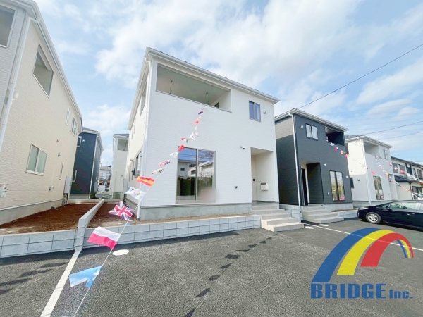 本日掲載　浦安市高洲・・ガレージのある機能的なお住まい・・