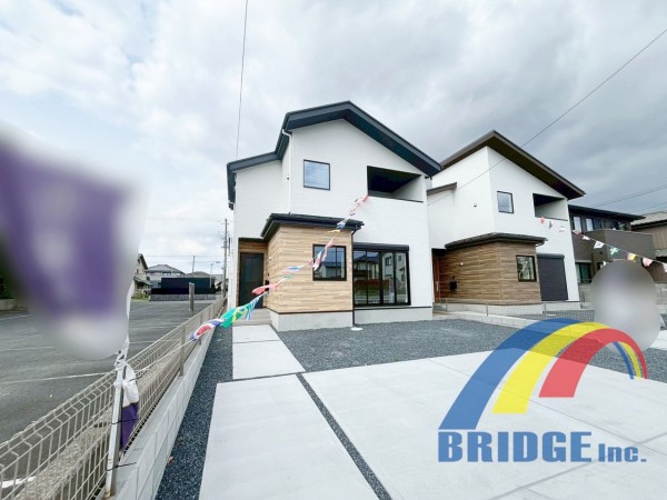 ☆新着☆　幸町2期・・南向きで並列3台駐車可能・・