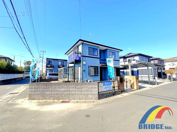 即日見学可能　長須賀・・開放感のある南側角地でお庭付き・・