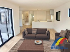 笑顔が増える家族憩い空間
同社同等仕様施工例