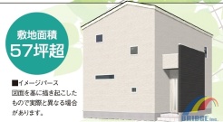 駐車3台可能で、調理器具なとしまえるパントリー付き。
宅配ボックスもあるのでご不在の時でも荷物を受け取れます。
また、南側に広々としたお庭があるので日当たり良好です。
是非、成田市内で新築一戸建てをお探しの方はお気軽にお問い合わせ下さい。
お待ちしております。
※外眼パース
