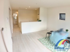 リビング
※以下同社同等仕様施工例