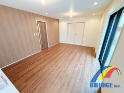 1号棟 明るく心地よい風が通り抜けるリビング