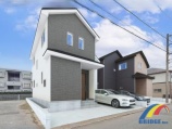 新築一戸建て