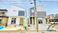 駐車完備で、小学校まで歩いて5分、中学校まで歩いて4分とお子様がいる世帯には安心できる立地。
是非、船橋市内で新築一戸建てをお探しの方はお気軽にお問い合わせください。
社員一同心よりお待ちしております。
外観 現地写真
