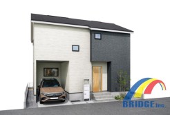 駐車2台可能で、陽当良好 明るい2階リビング。
リビングから出入りができる広々バルコニー付き。
また大型ファミリークローク付きで、家族みんなで使える便利スペースです。
是非、佐倉市内で新築一戸建てをお探しの方はお気軽にお問い合わせ下さい。
お待ちしております。
