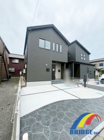 深夜対応可能 八木が谷・南西に面した広々敷地のお住まい・