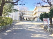 さつきが丘中学校