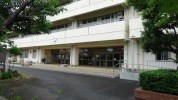 見明川中学校