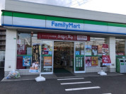 ファミリーマート前原駅前店