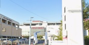 イオンモール川口前川店